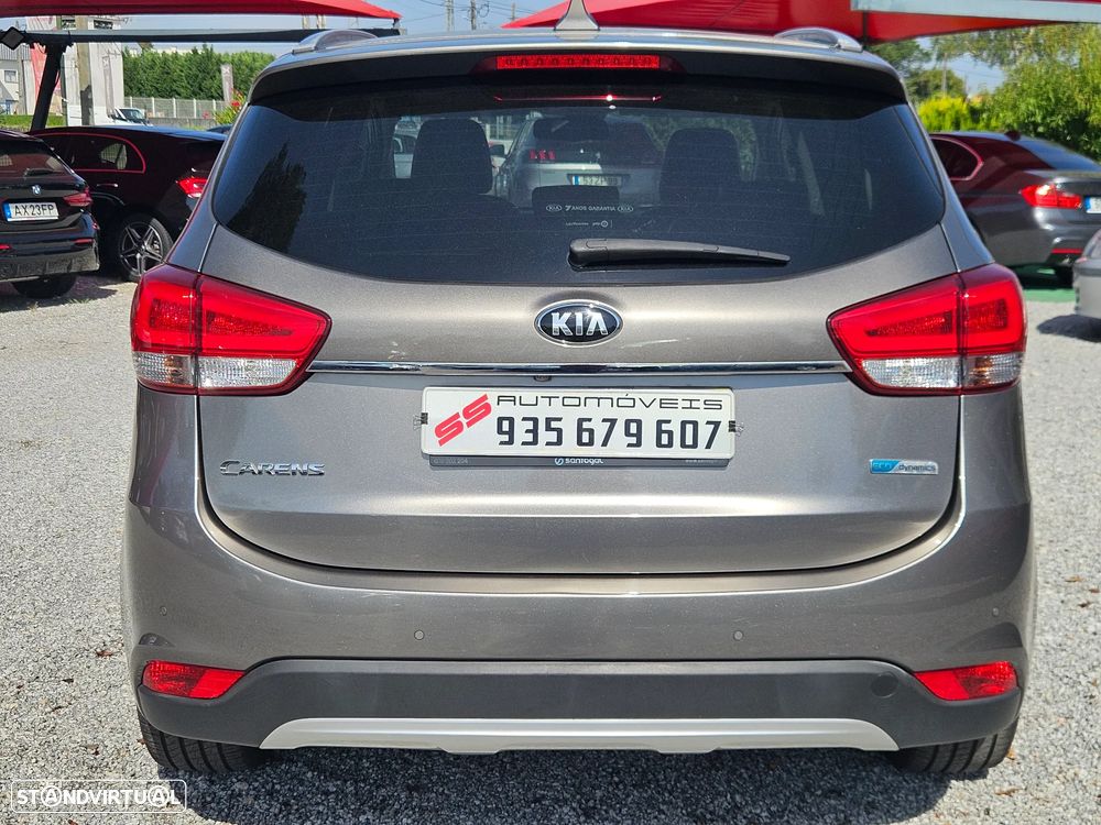 Kia Carens 1.7 CRDi ISG TX 7DCT - 8