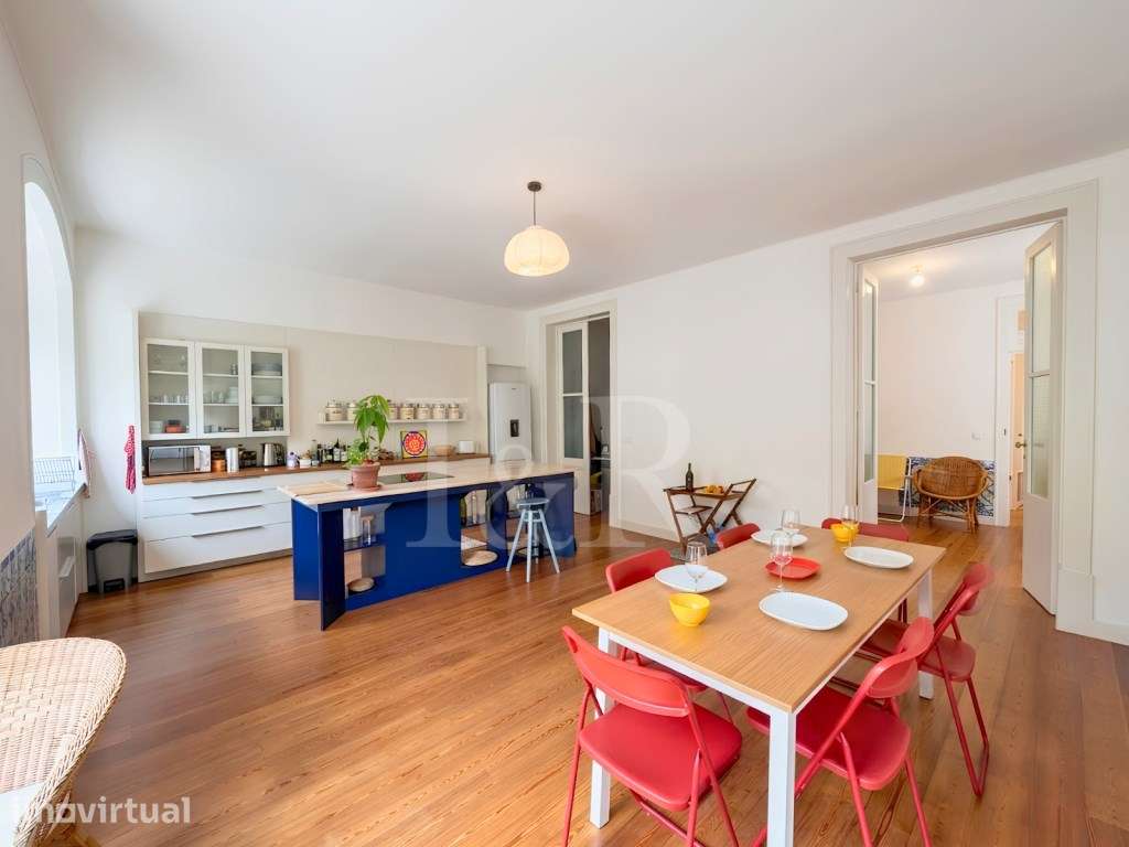Apartamento T3 renovado no centro histórico de Lisboa - Grande imagem: 3/36