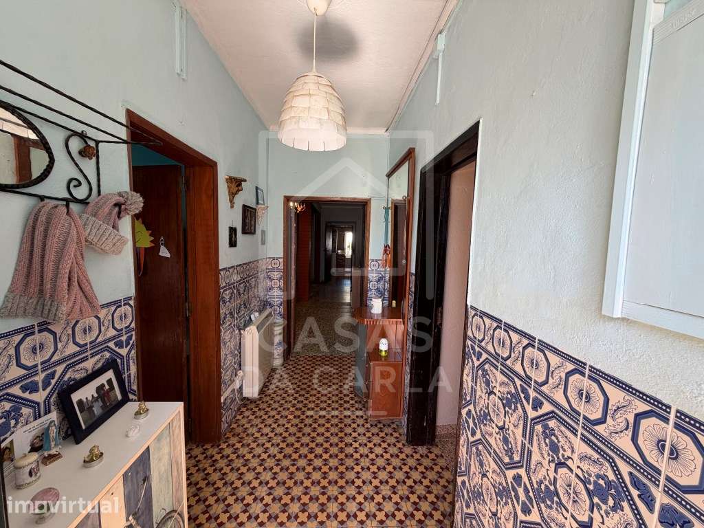 Moradia T4 com quintal e piscina em Vila Ruiva - Grande imagem: 3/27
