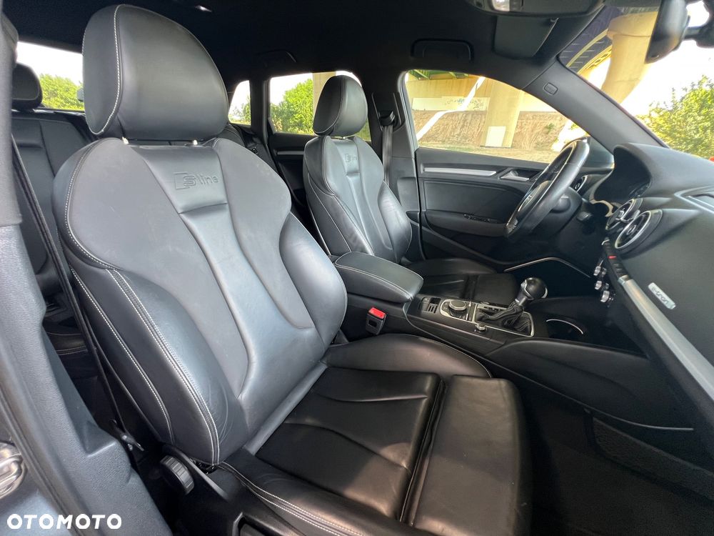 Audi A3 Sportback 1.4 TFSI e-tron S line Sportpaket - 29