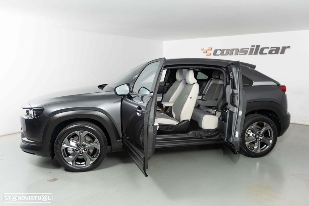 Mazda MX-30 e-SKYACTIV Excellence - 8