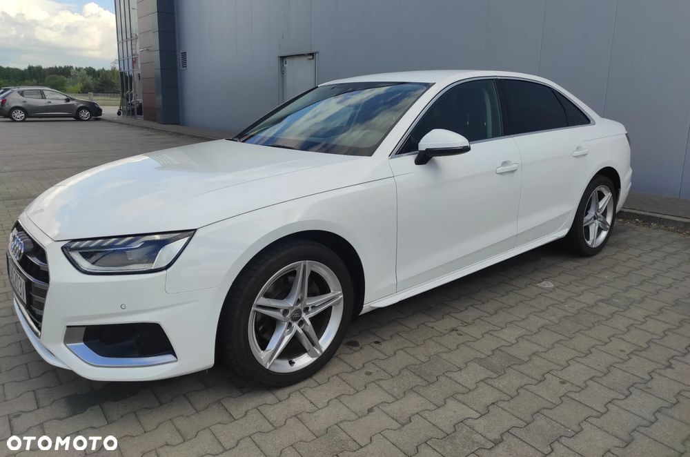 Audi A4 Limousine 35 TFSI mHEV Advanced S tronic - 4