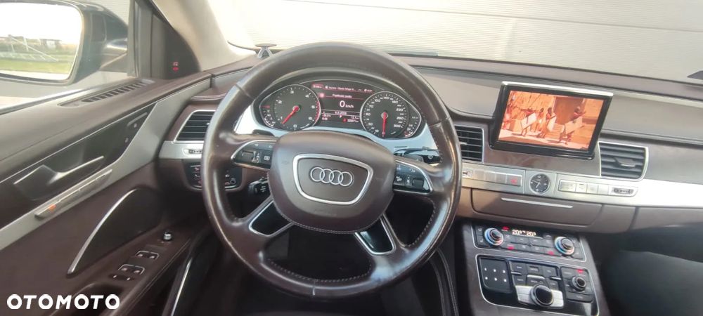 Audi A8 - 13