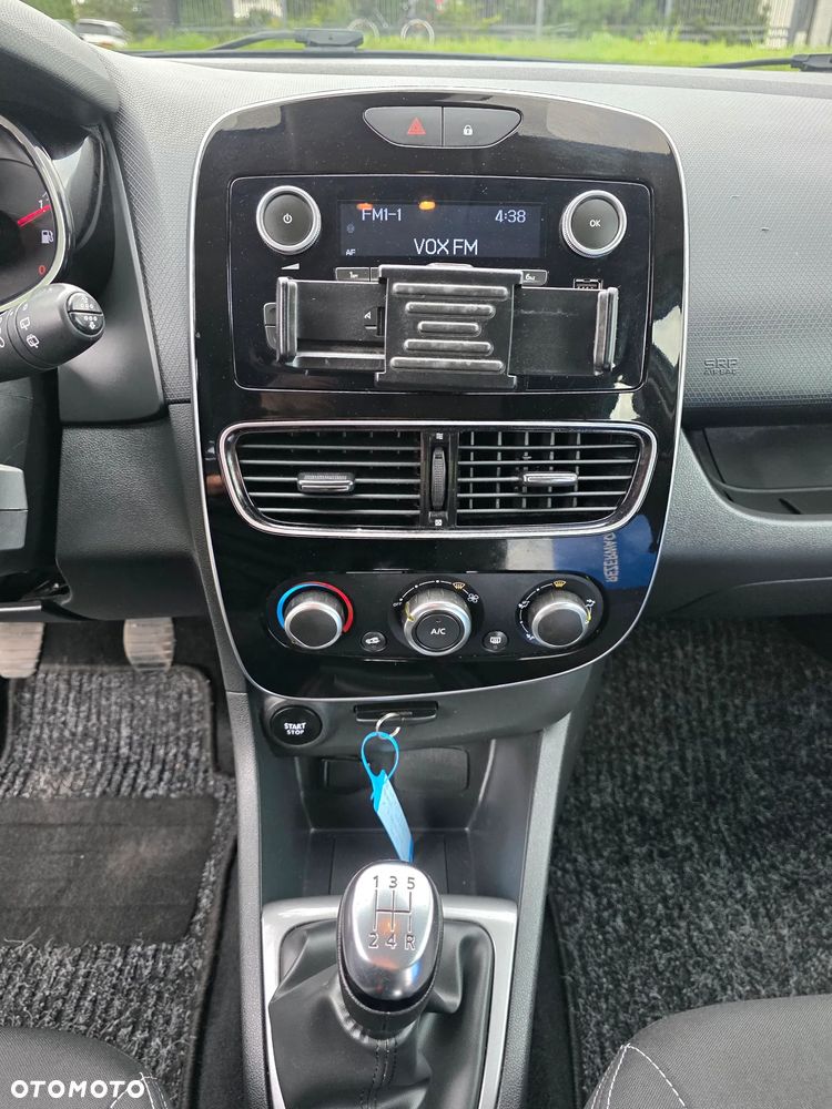 Renault Clio - 15