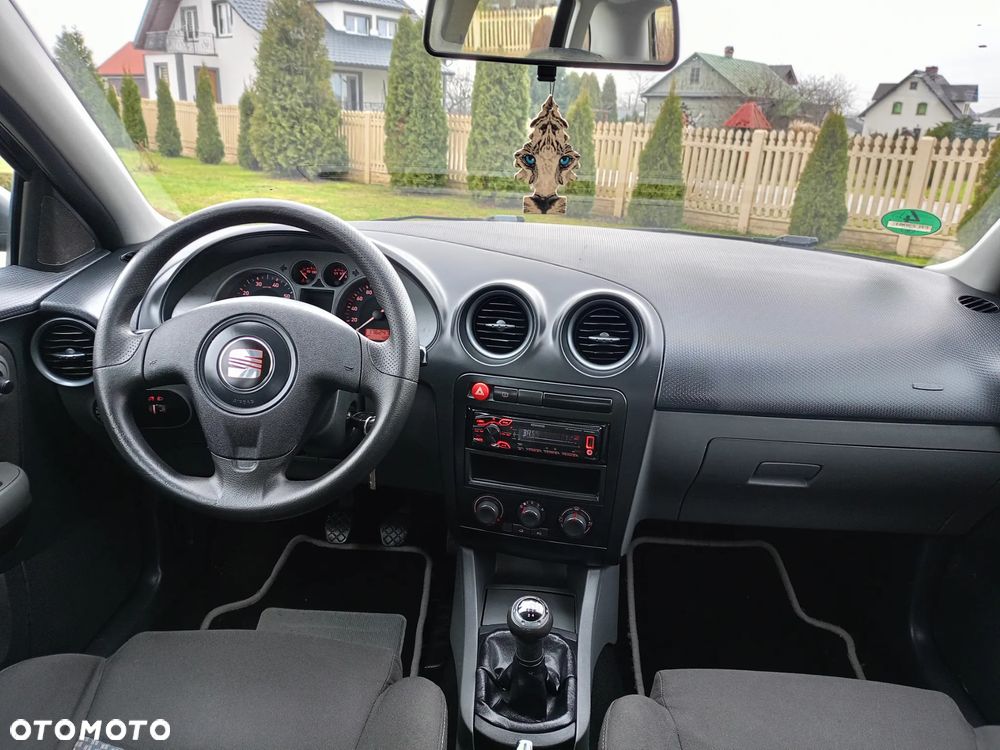 Seat Ibiza 1.4 16V Entry - 24