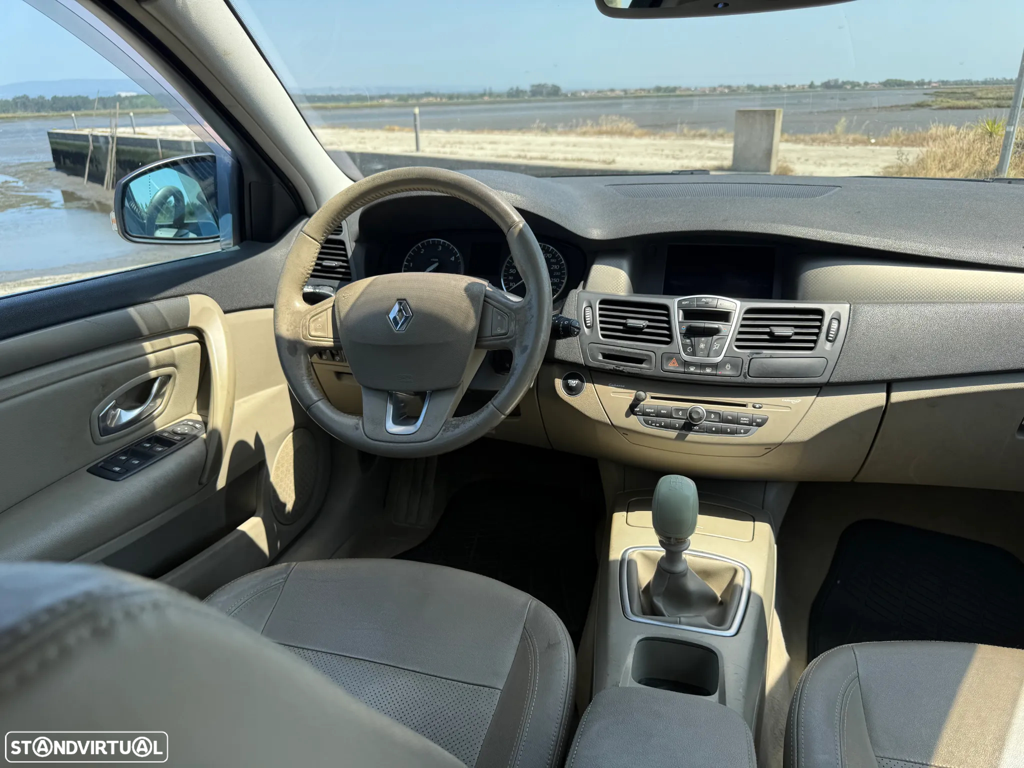 Renault Laguna 2.0 dCi Luxe - 7