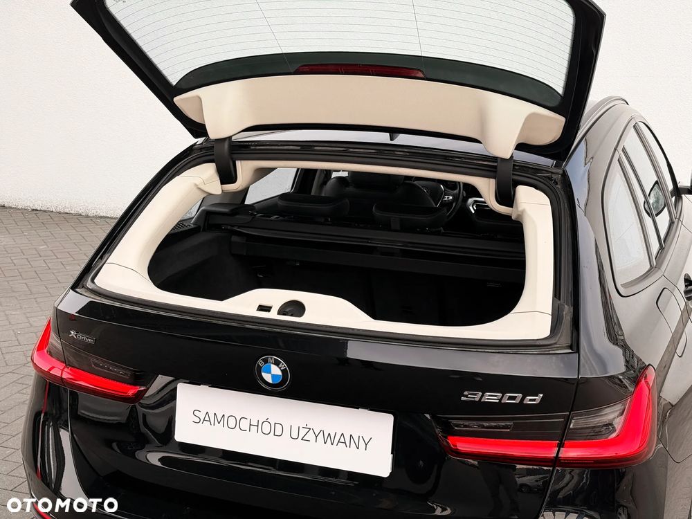 BMW Seria 3 320d xDrive Advantage - 15