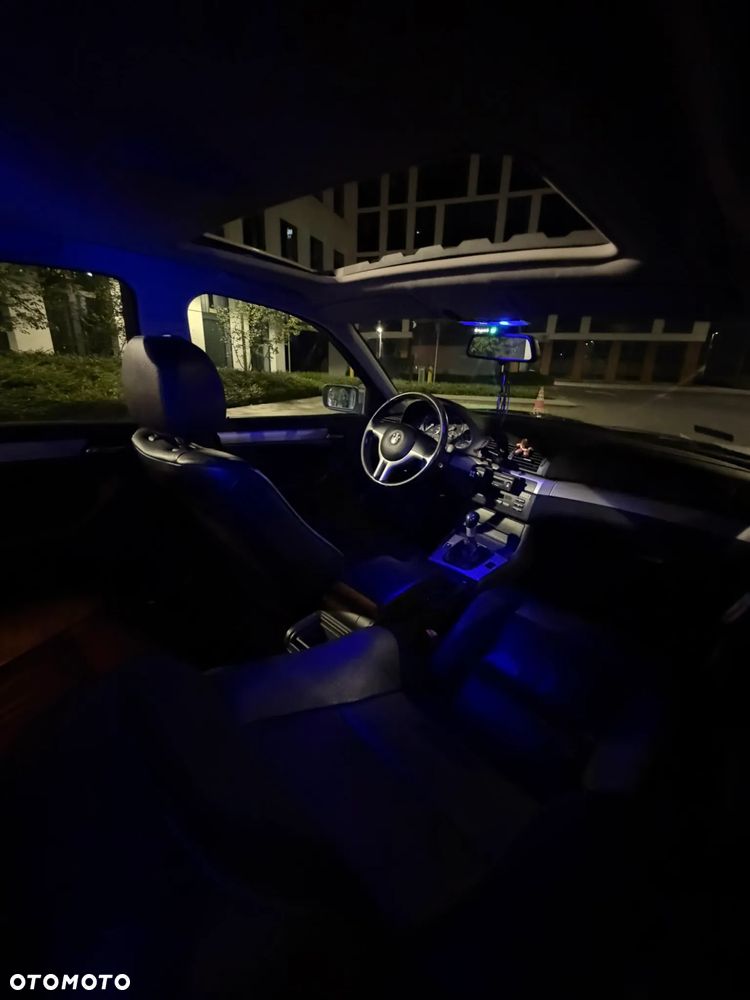 BMW Seria 3 320d - 12
