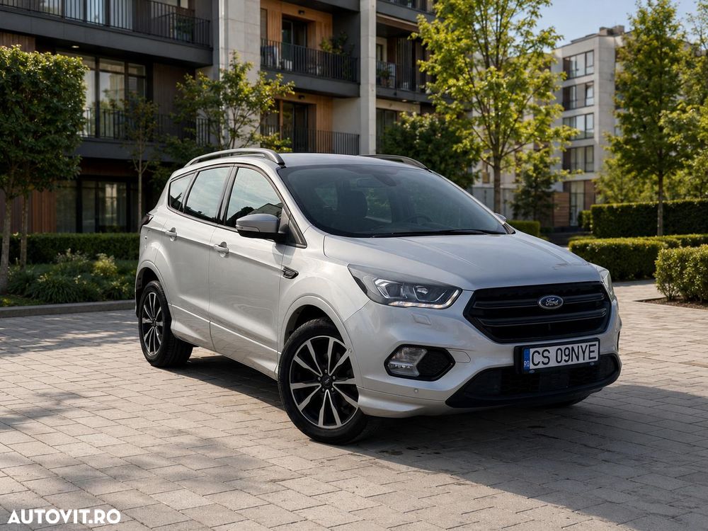 Ford Kuga - 1