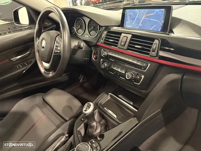 BMW 325 d Touring Blue Peformance Sport Line - 28