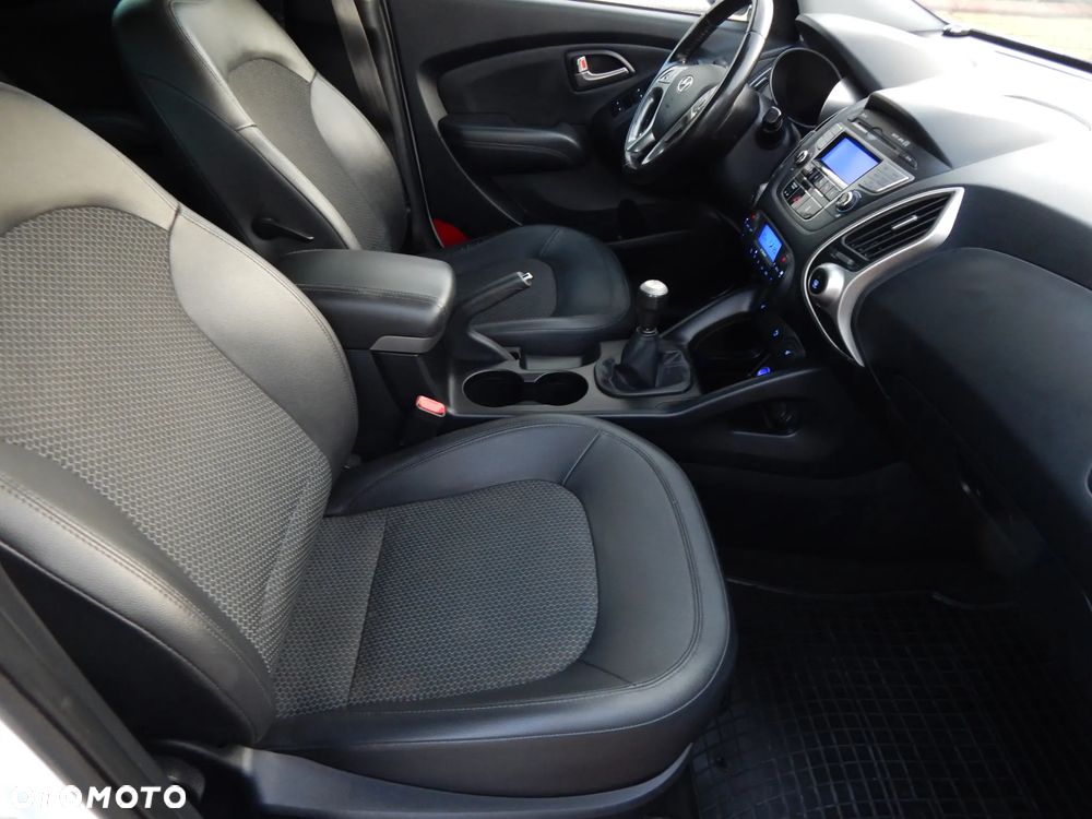 Hyundai ix35 2.0 4WD Style - 14