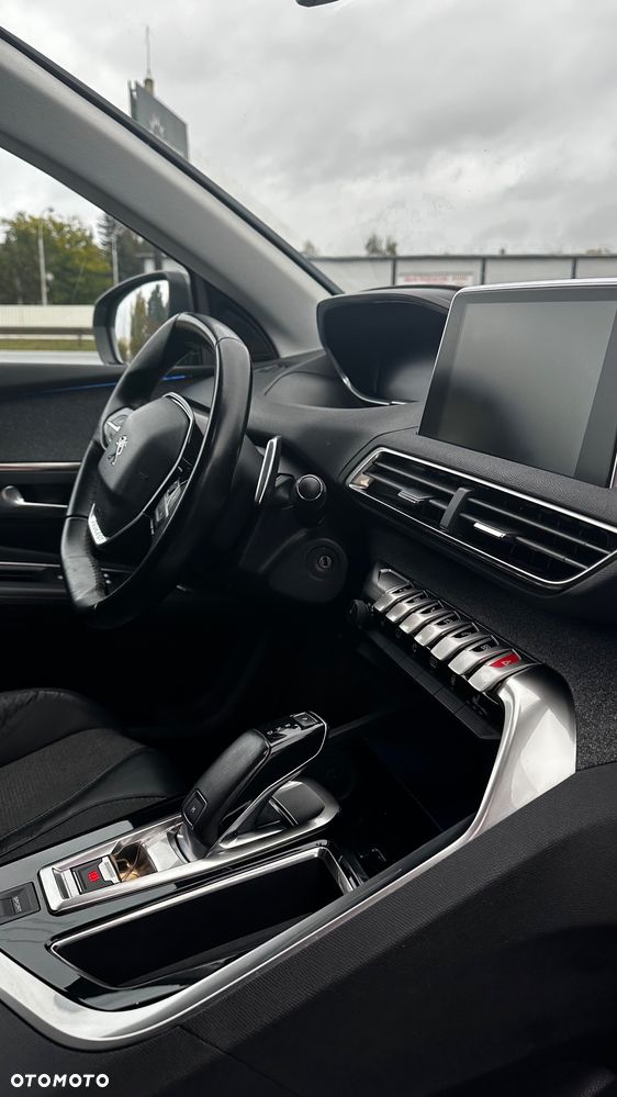 Peugeot 3008 1.6 BlueHDi Active S&S EAT6 - 10