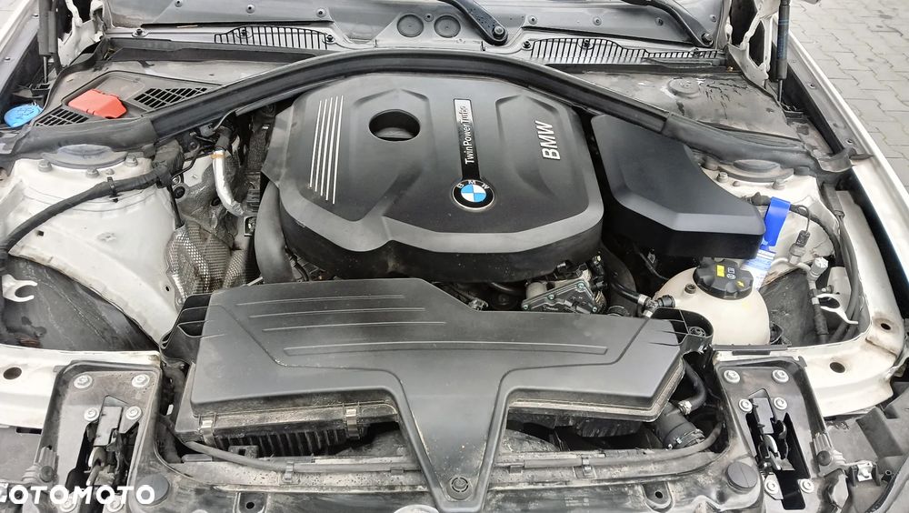 BMW Seria 1 118i Advantage - 5