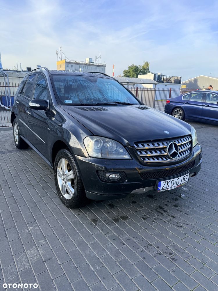 Mercedes-Benz ML - 1