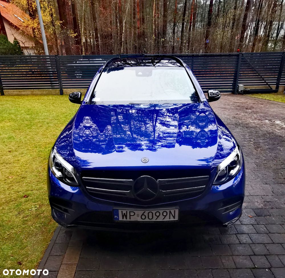 Mercedes-Benz GLC 250 4Matic 9G-TRONIC AMG Line - 8