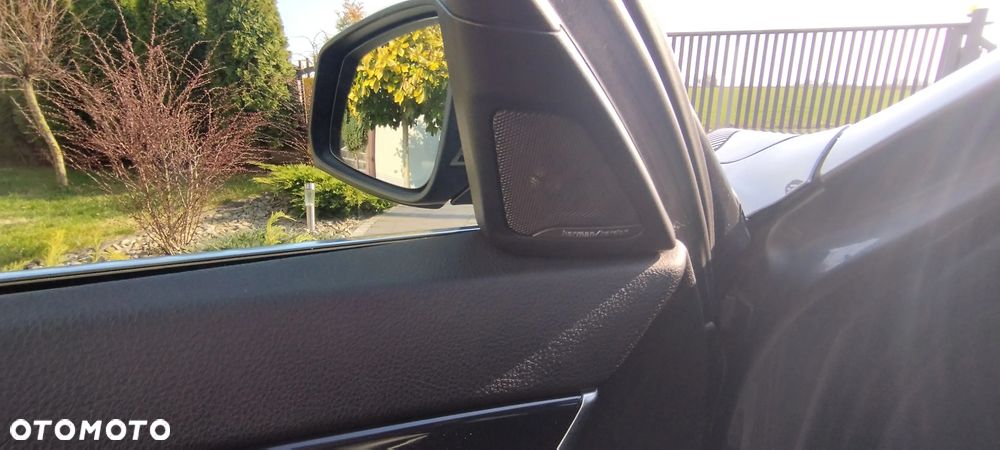 BMW Seria 5 535i Modern Line - 24