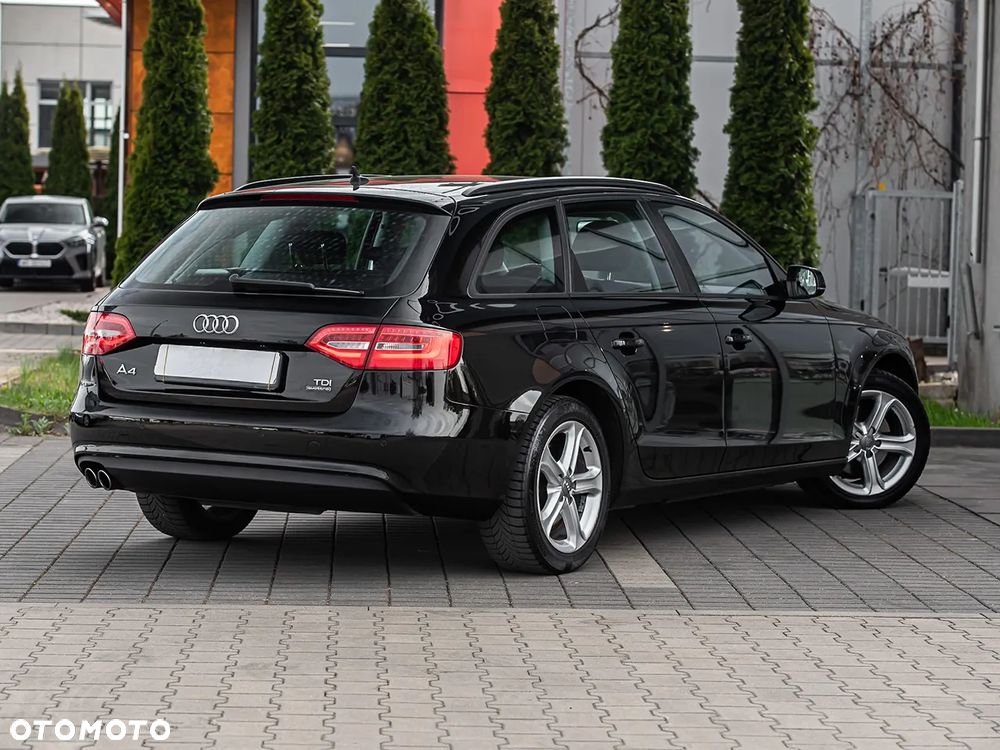 Audi A4 Avant - 13