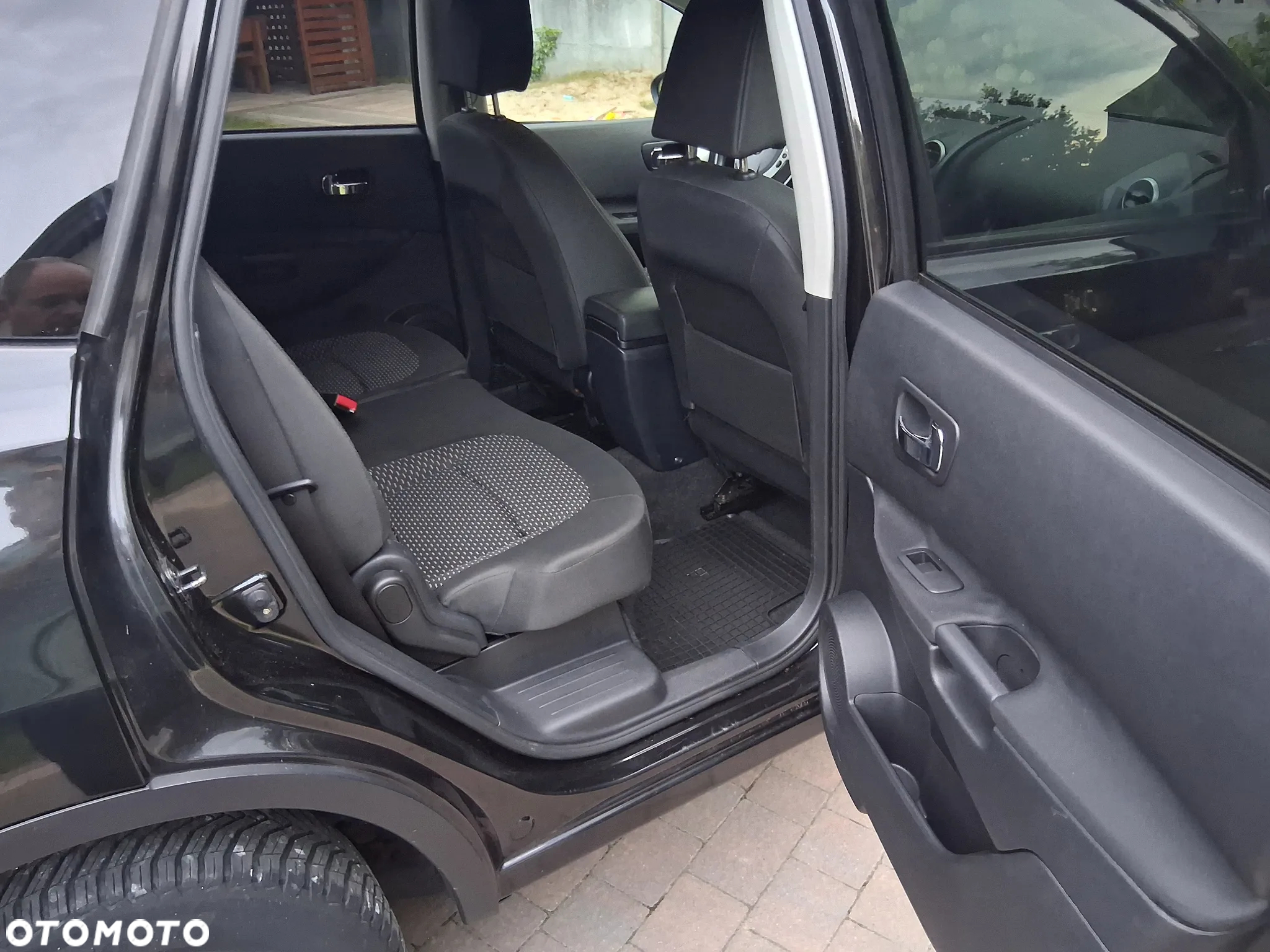 Nissan Qashqai+2 2.0 Acenta - 12