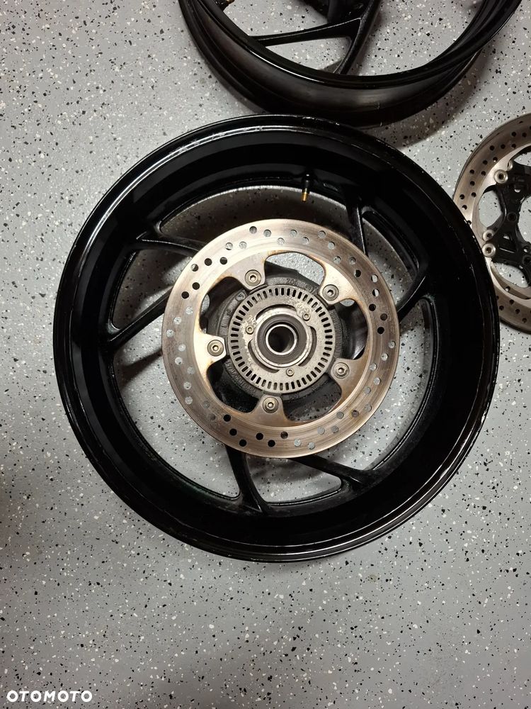 Suzuki GSXS 1000 950 felga tarcz hamulcowa katana - 2