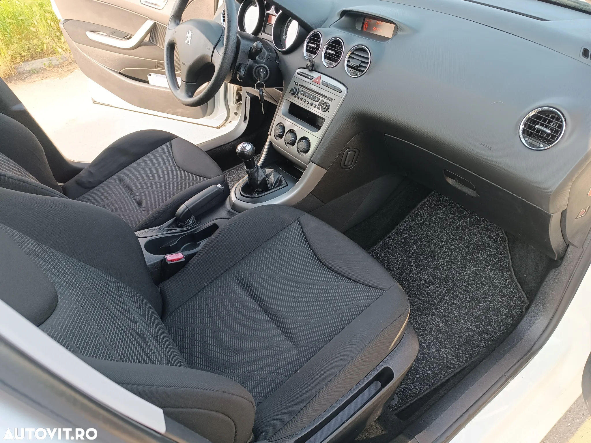 Peugeot 308 SW 100 VTi Tendance - 4
