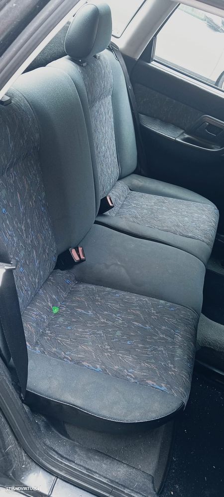SEAT Cordoba - 4