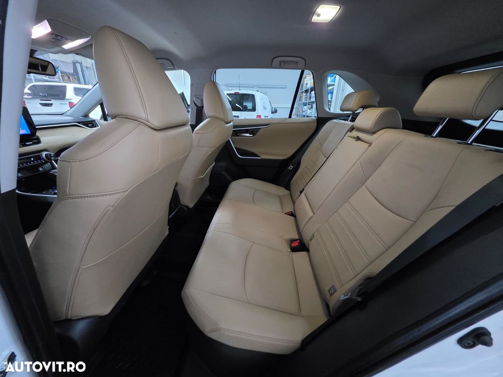 TOYOTA RAV4 2024 — imagine 17