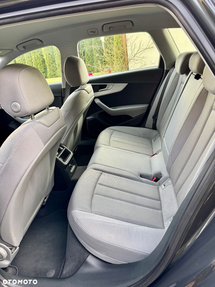 Audi A4 Avant 35 TDI S tronic - 11