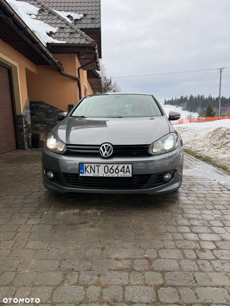 Volkswagen Golf - 1