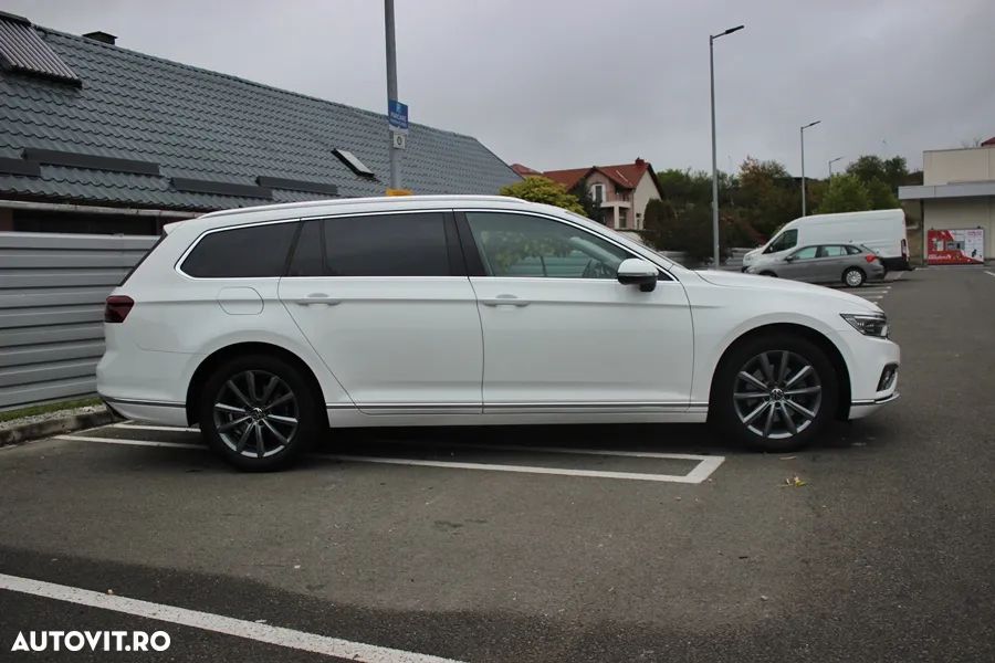 Volkswagen Passat Variant 2.0 TDI DSG (BlueMotion Technology) Highline - 4