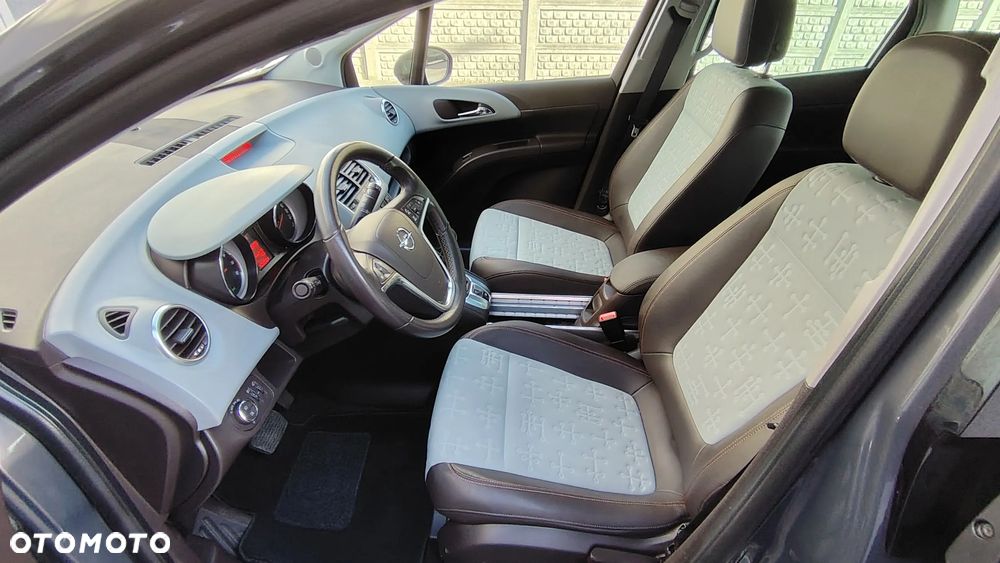 Opel Meriva 1.4 T Cosmo - 11