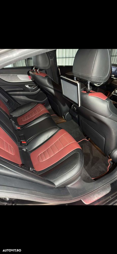 Mercedes-Benz CLS 350 d 4MATIC 9G-TRONIC AMG Line - 7