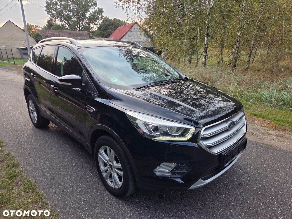 Ford Kuga - 2