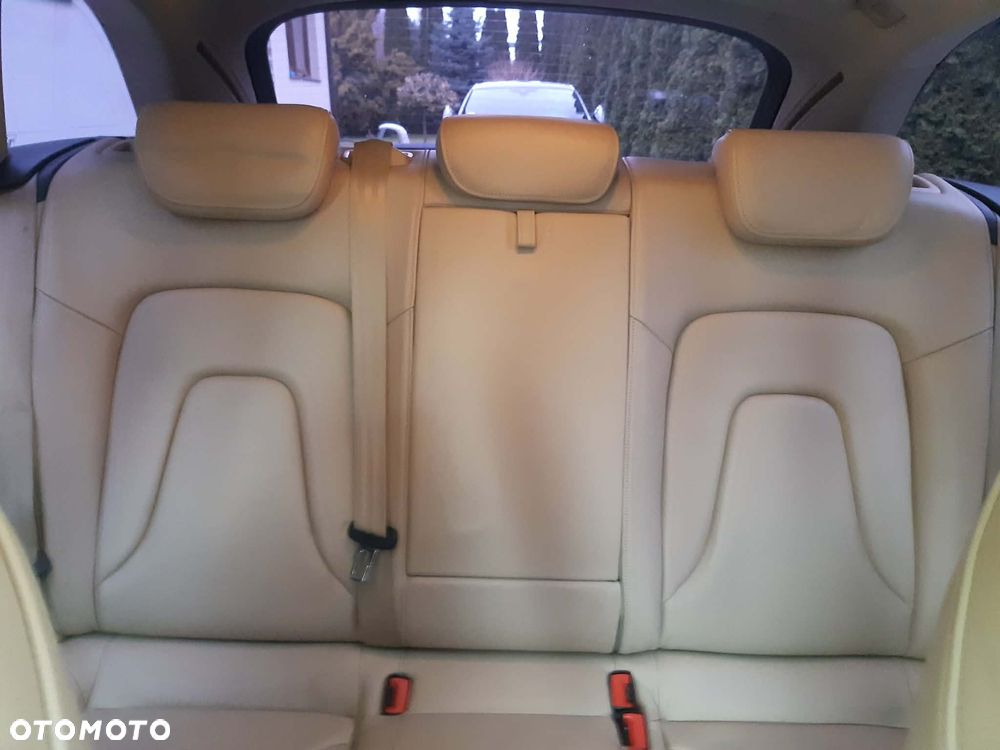 Audi A4 Avant 2.0 TDI - 8