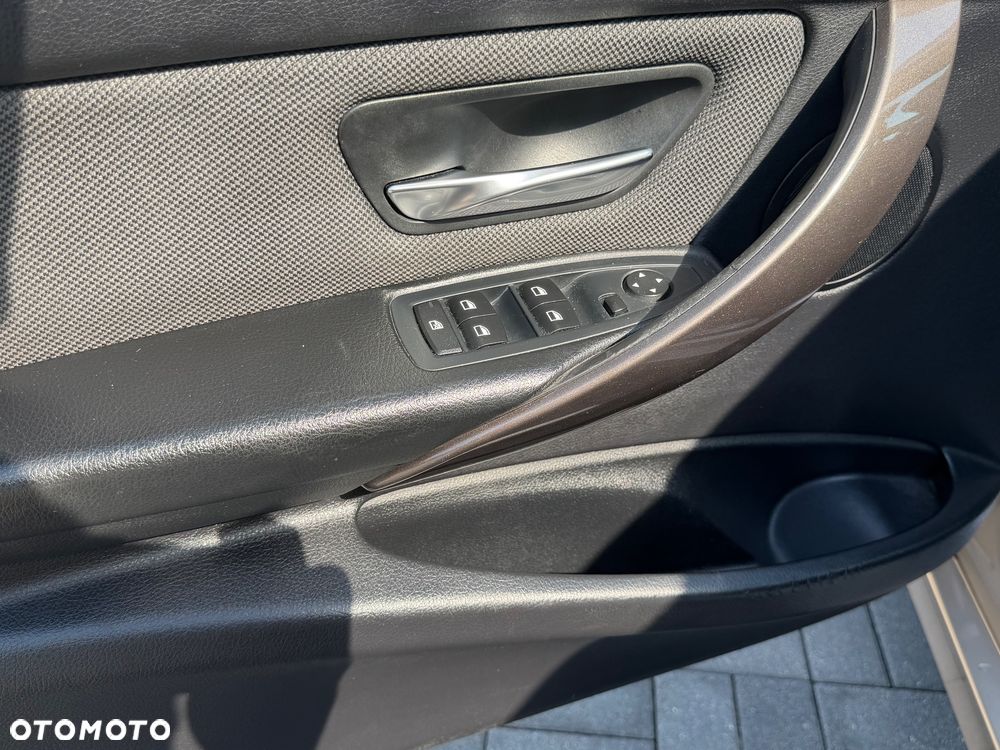 BMW Seria 3 316i Modern Line - 18