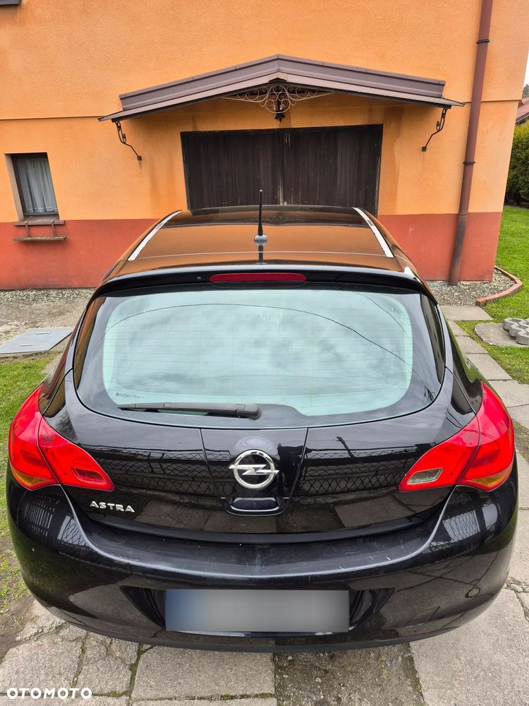 Opel Astra 1.6 Color Edition - 8