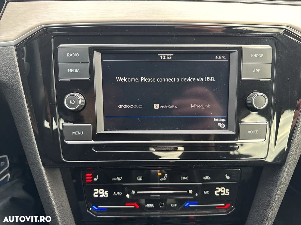 Volkswagen Passat - 23