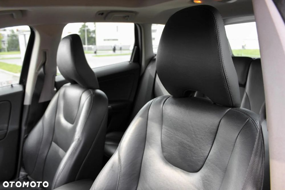 Volvo XC 60 D4 Drive-E Summum - 14