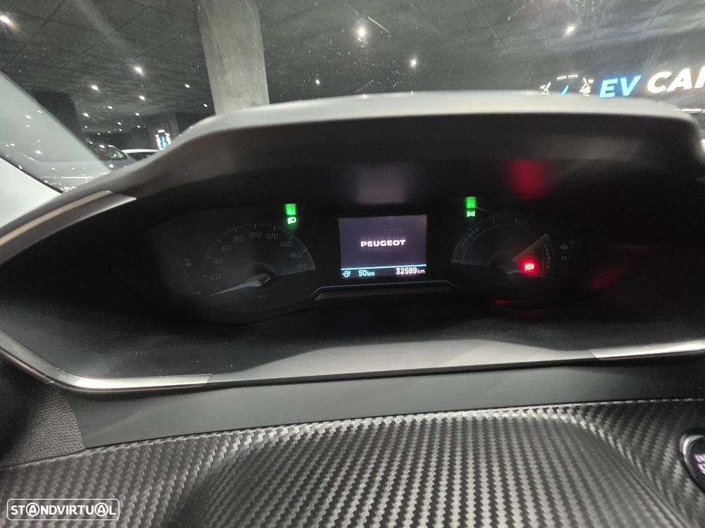 Peugeot e-2008 Allure Pack - 21