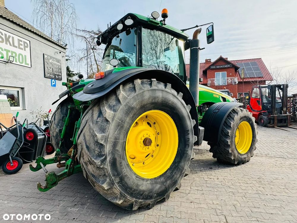 John Deere 8530 - 11