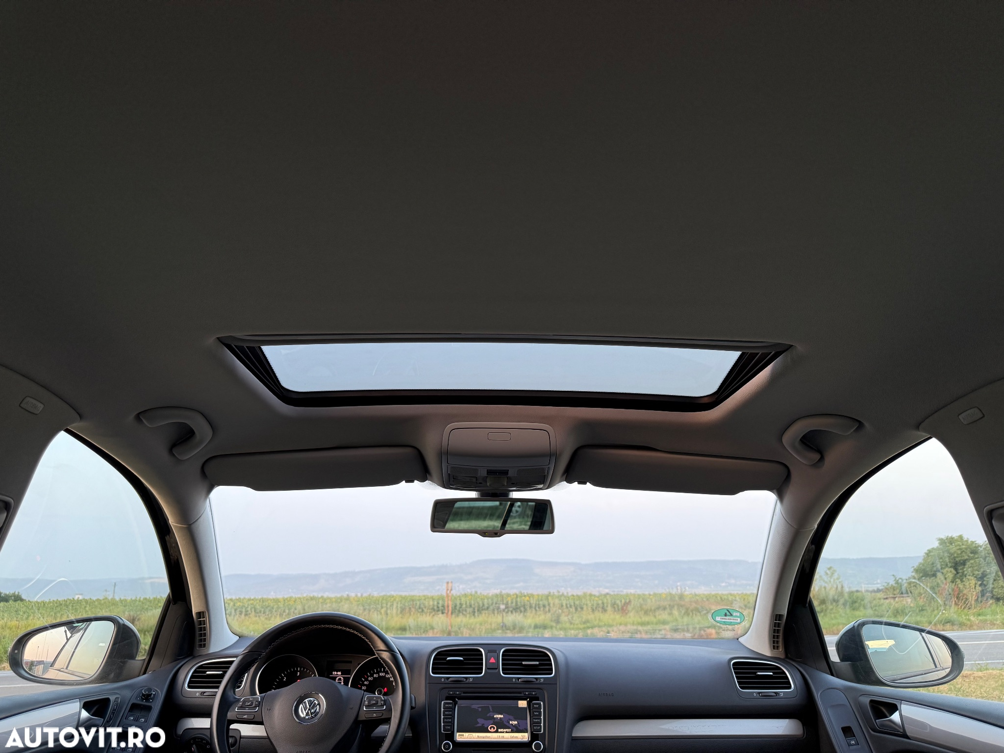 Volkswagen Golf 2.0 TDI DPF MATCH - 9