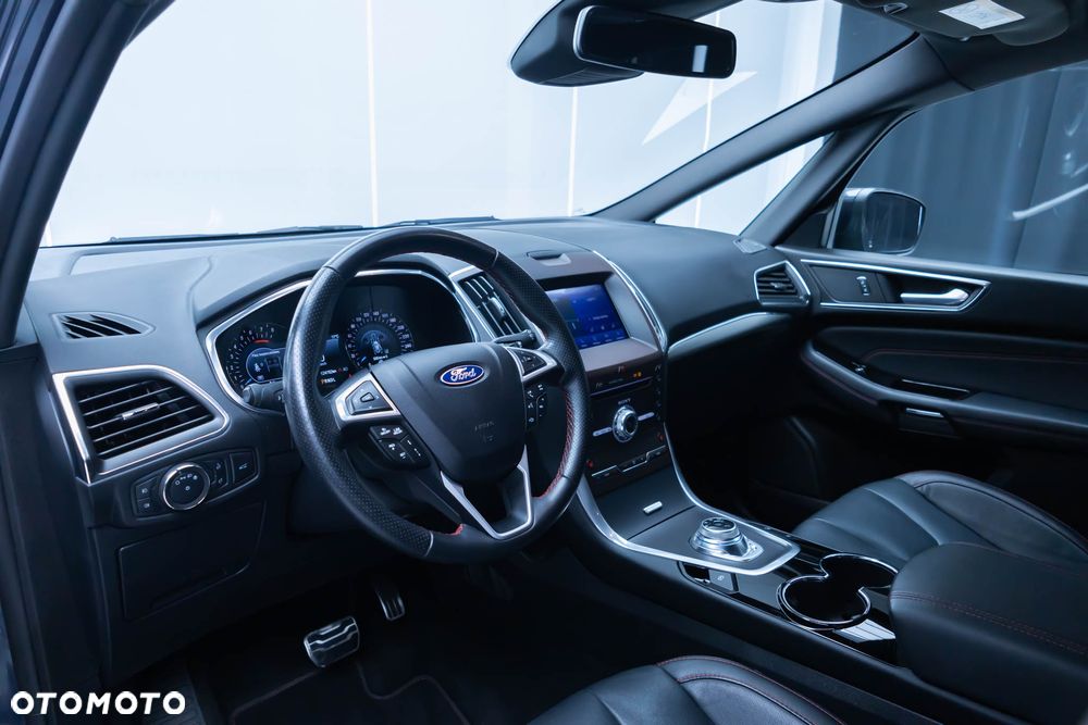 Ford S-Max 2.5 Duratec FHEV ST-LINE - 22