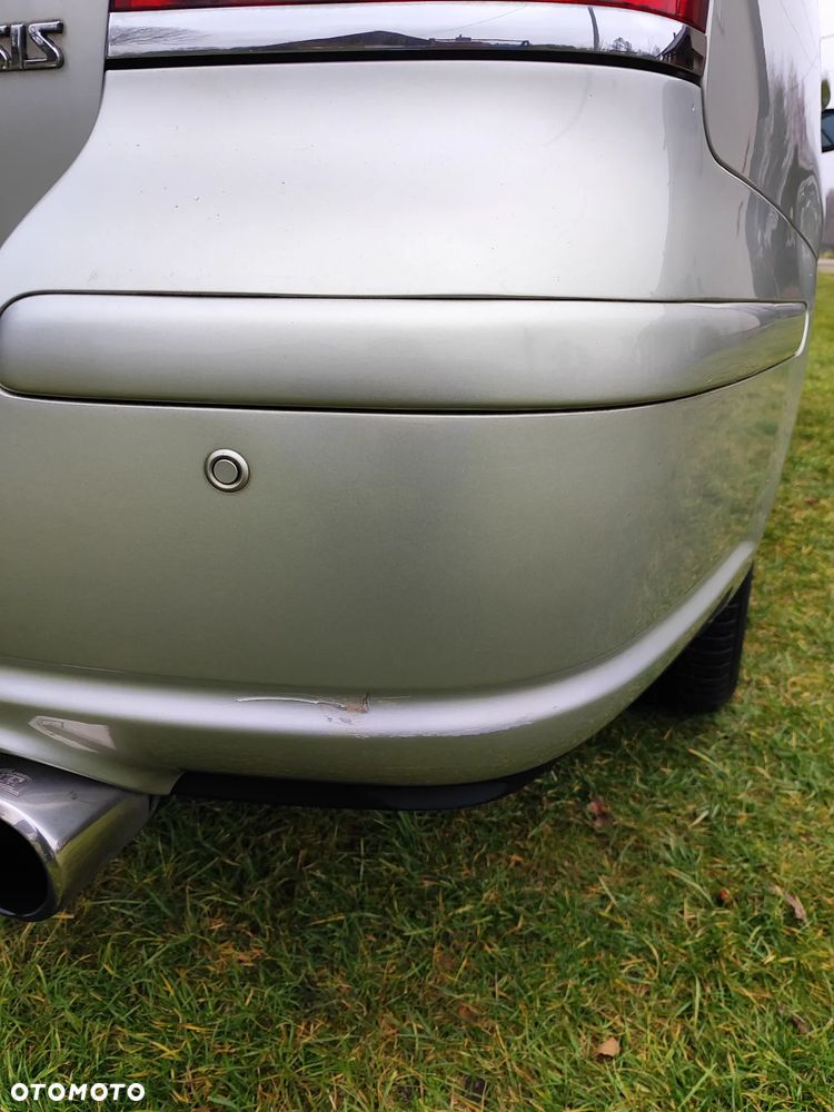 Toyota Avensis 2.0 VVT-i Sol - 12