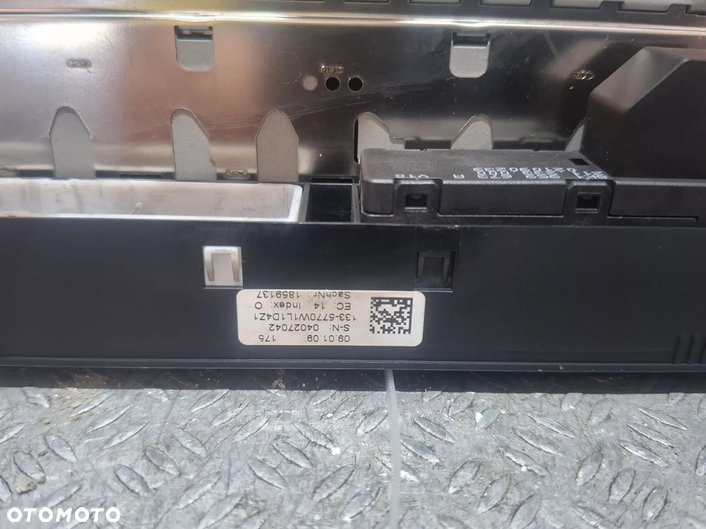 Radio nawigacja mmi czytnik Audi A4B8 2009 rok nr 8T1035666A - 3