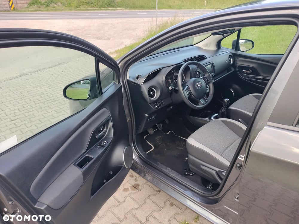 Toyota Yaris 1.5 20th Anniversary - 14