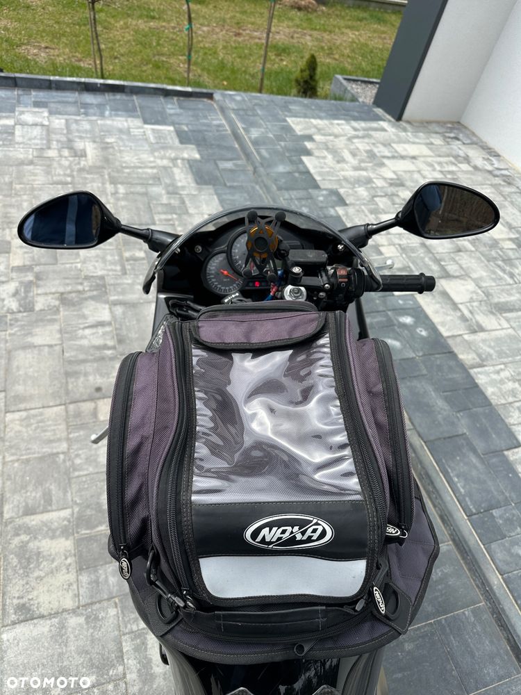 Honda VTR - 22