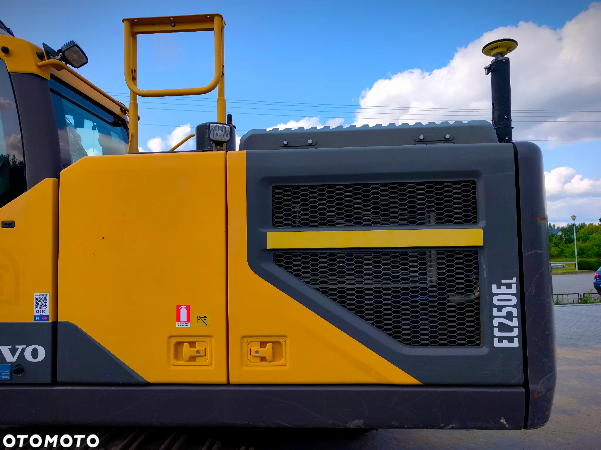 Volvo EC250EL - 12