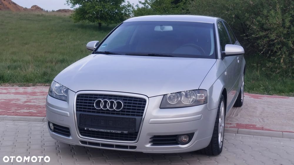 Audi A3 ver-1-6-fsi-attraction - 25