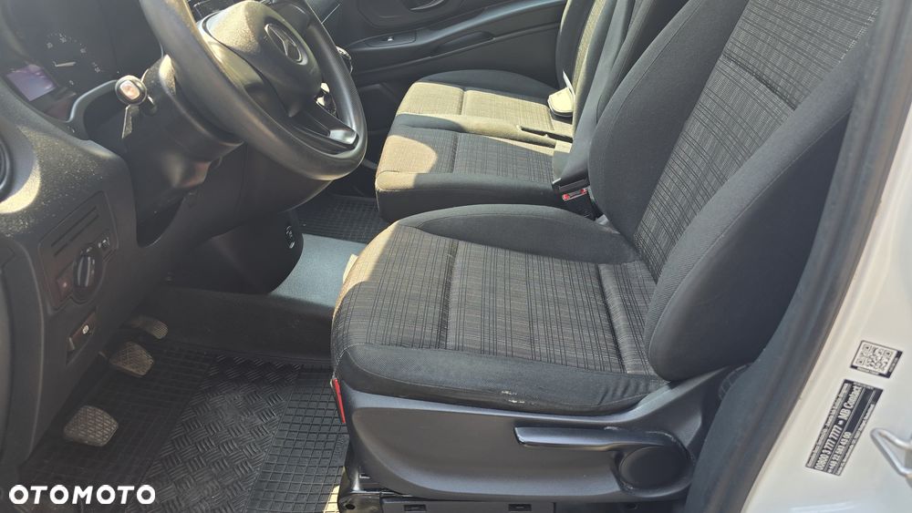 Mercedes-Benz vito 111 - 11