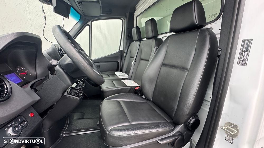 Mercedes-Benz Sprinter 315 CDI/43 C/ Plataforma Elevatória - 5