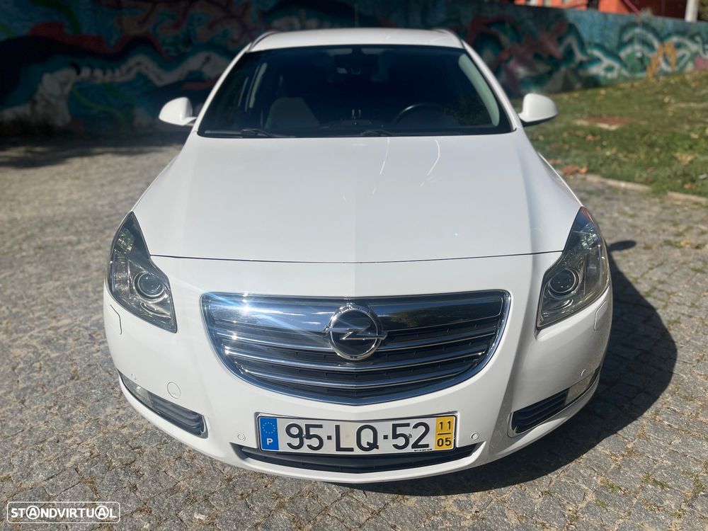 Opel Insignia Sports Tourer - 1